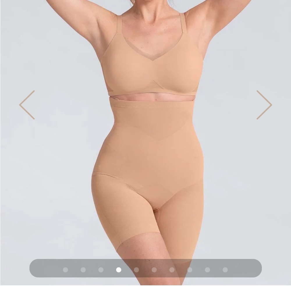 HoneyLove Super Power Short scultwear